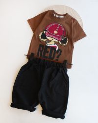 تیشرت شلوارک دختر کلاه قرمز