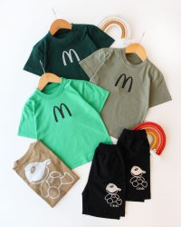 تیشرت شلوارک لش ام توی