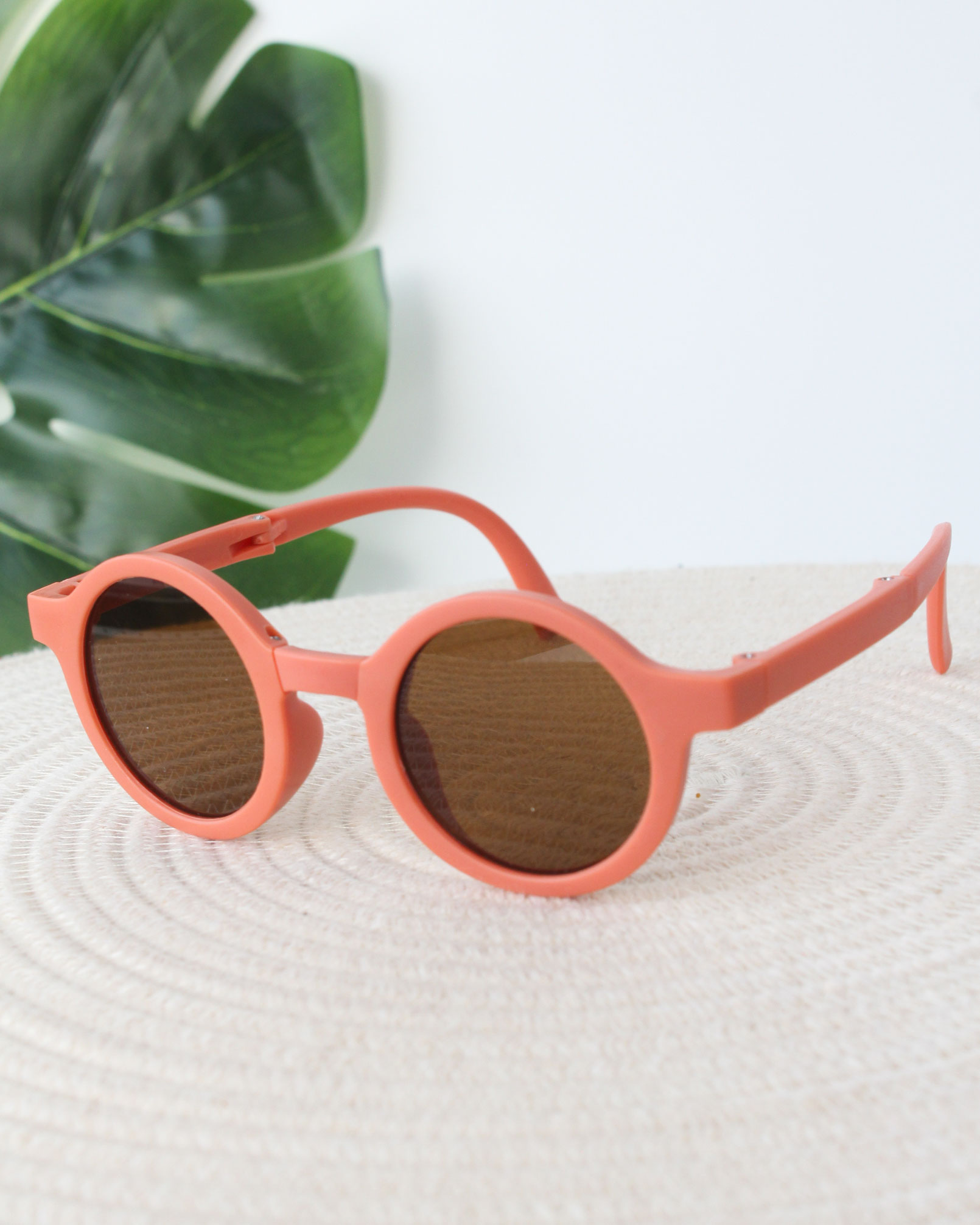 عینک گرد تاشو