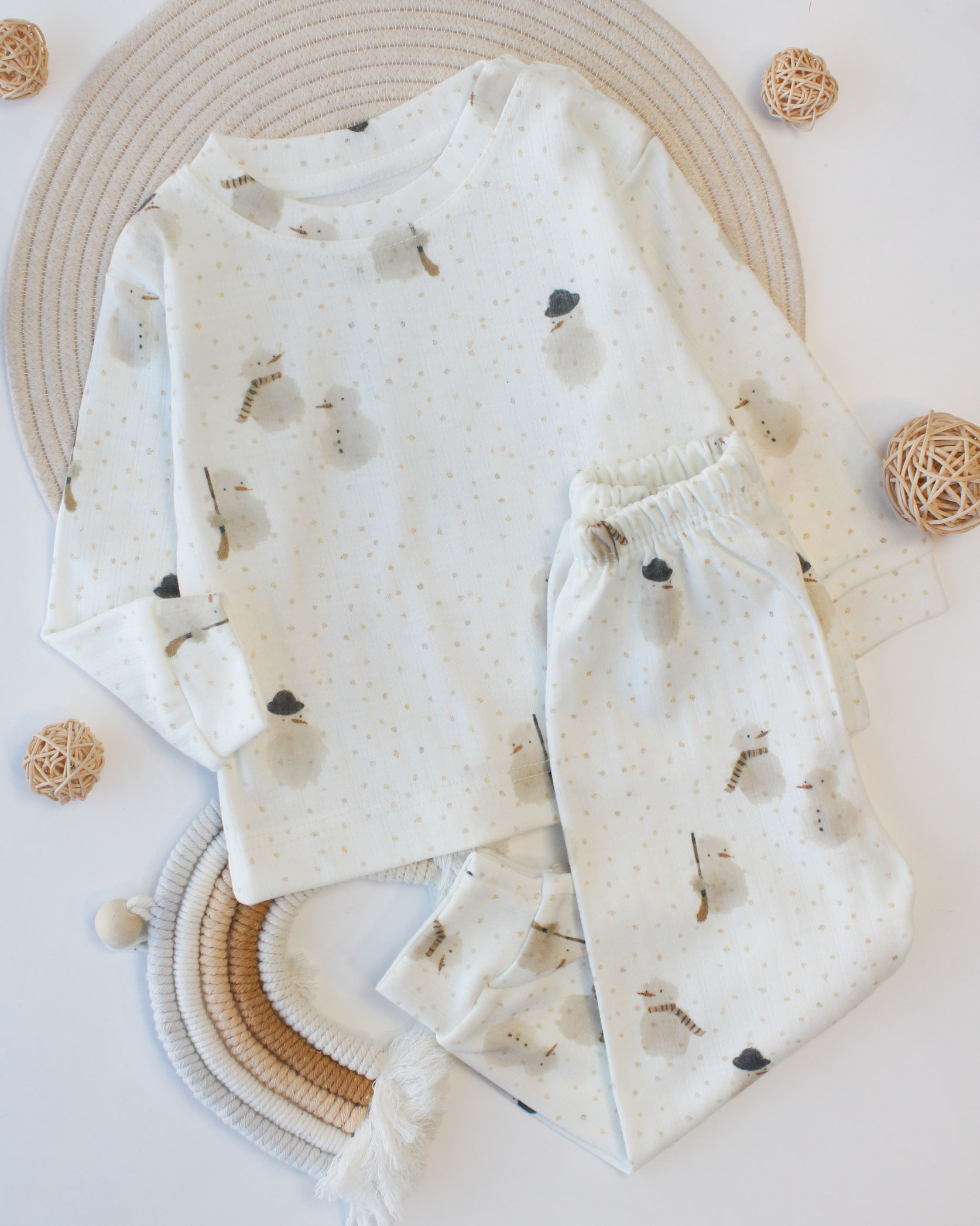 ست نیوبورن آدم برفی